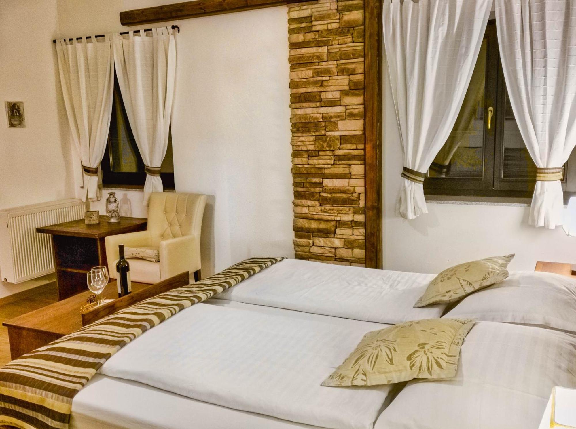 Etno Garden Exclusive Rooms Plitvica selo Εξωτερικό φωτογραφία